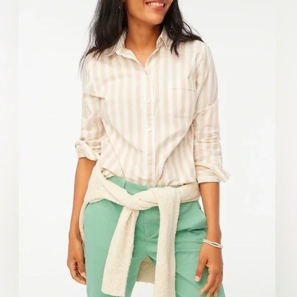 J.Crew Petite Lightweight Cotton-Blend Shirt in Signature Fit Size Petite XS Tan - Picture 1 of 7